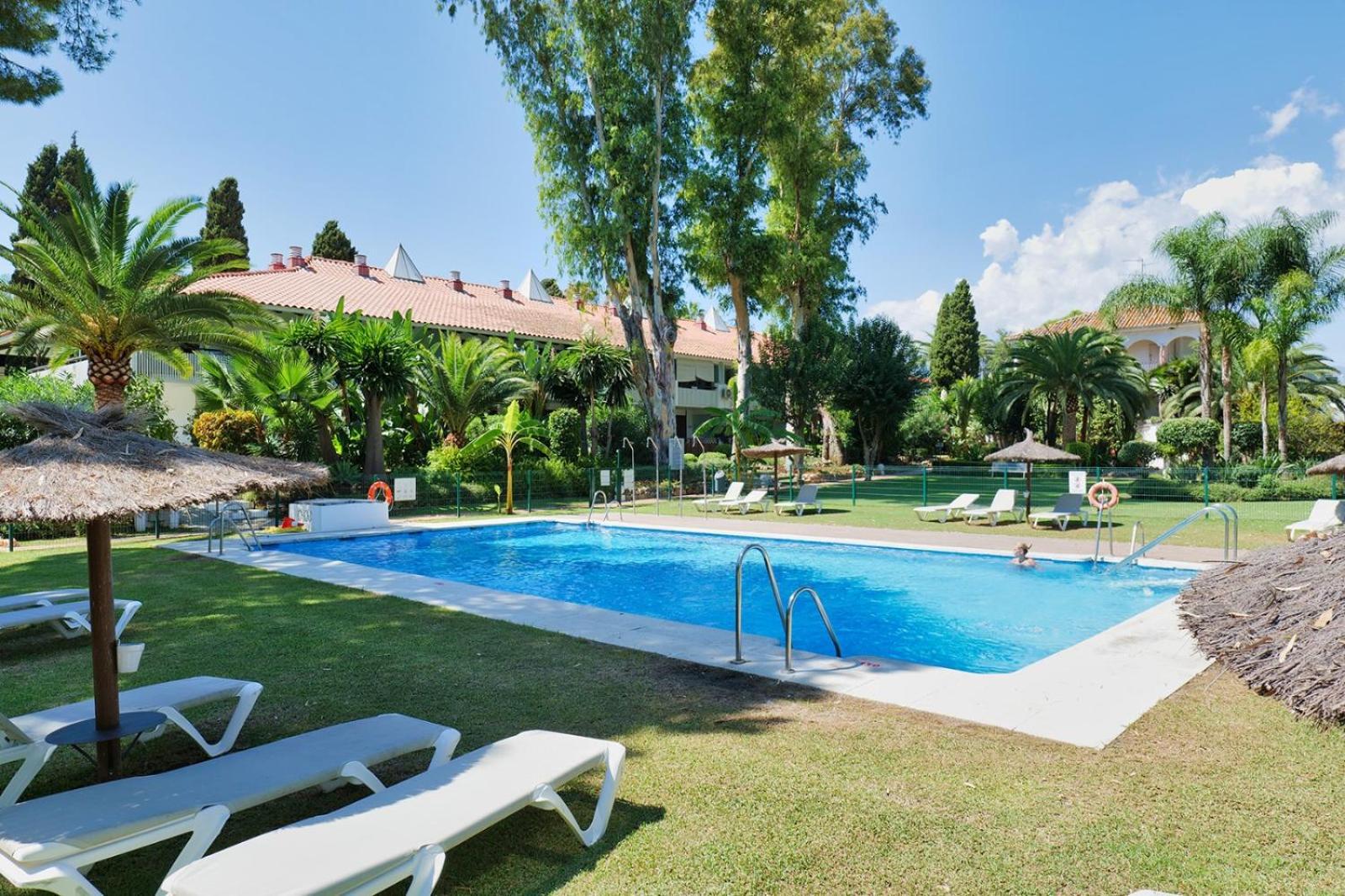 Suite Puerto Banus Con Piscina Marbella Exterior photo